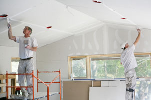 Sealing and painting the ceiling of a house
